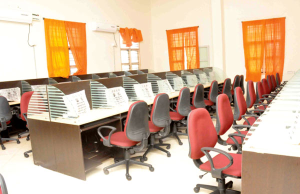 Computer Lab (Library)